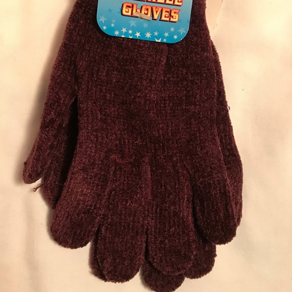 Parts Accessories, Inc. Accessories - Parts Accessories, Inc. Chenille Gloves (Maroon)